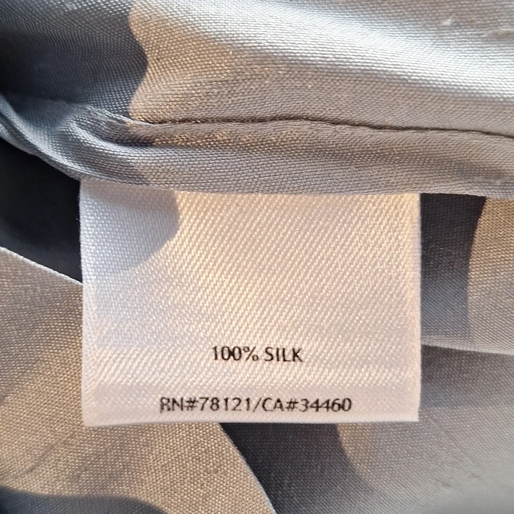 Eileen Fisher 100% Silk  Elegant Gray Two-Piece Skirt Suit Size L